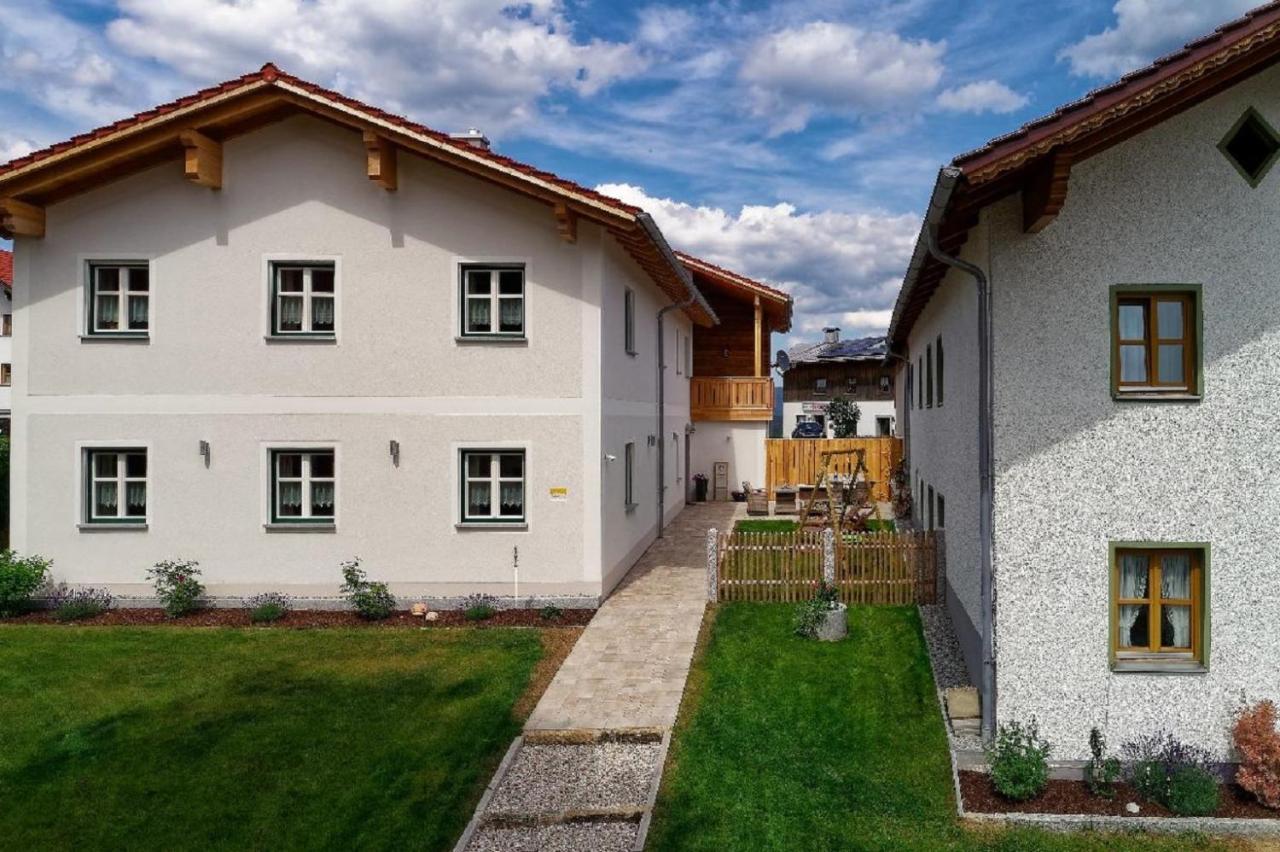 Pension Und Ferienchalets Zum Lebzelter Freyung Eksteriør billede